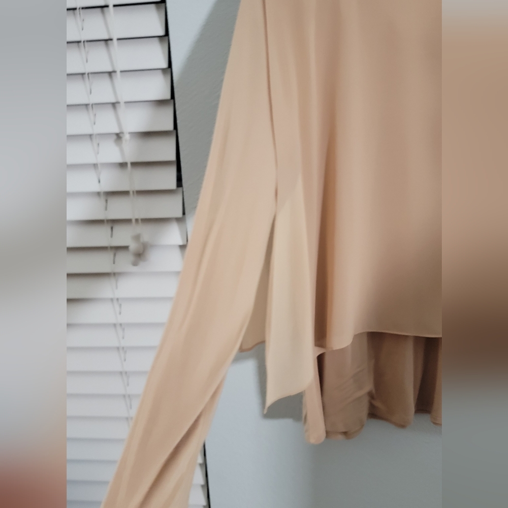 Soft Surroundings Tunic Top Women's Medium Beige Layered Chiffon Hem boho. - Picture 9 of 16